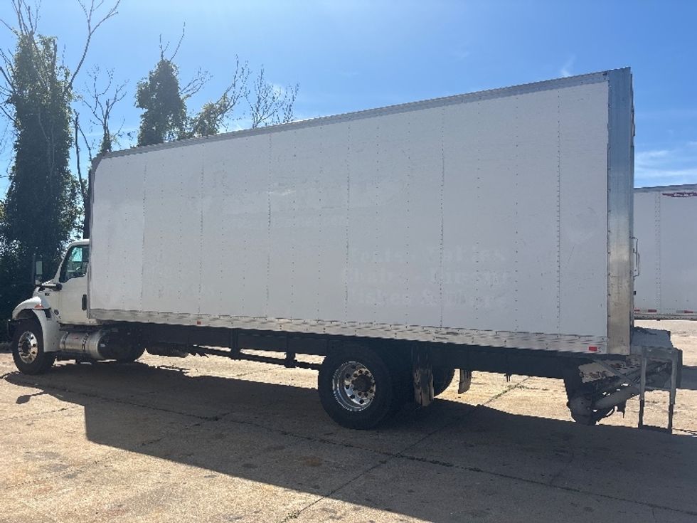 Medium Duty Box Truck-Light and Medium Duty Trucks-International-2020-MV607-Springfield-MA-34,149\n\t\tmiles-$ 71,250 - Image 4
