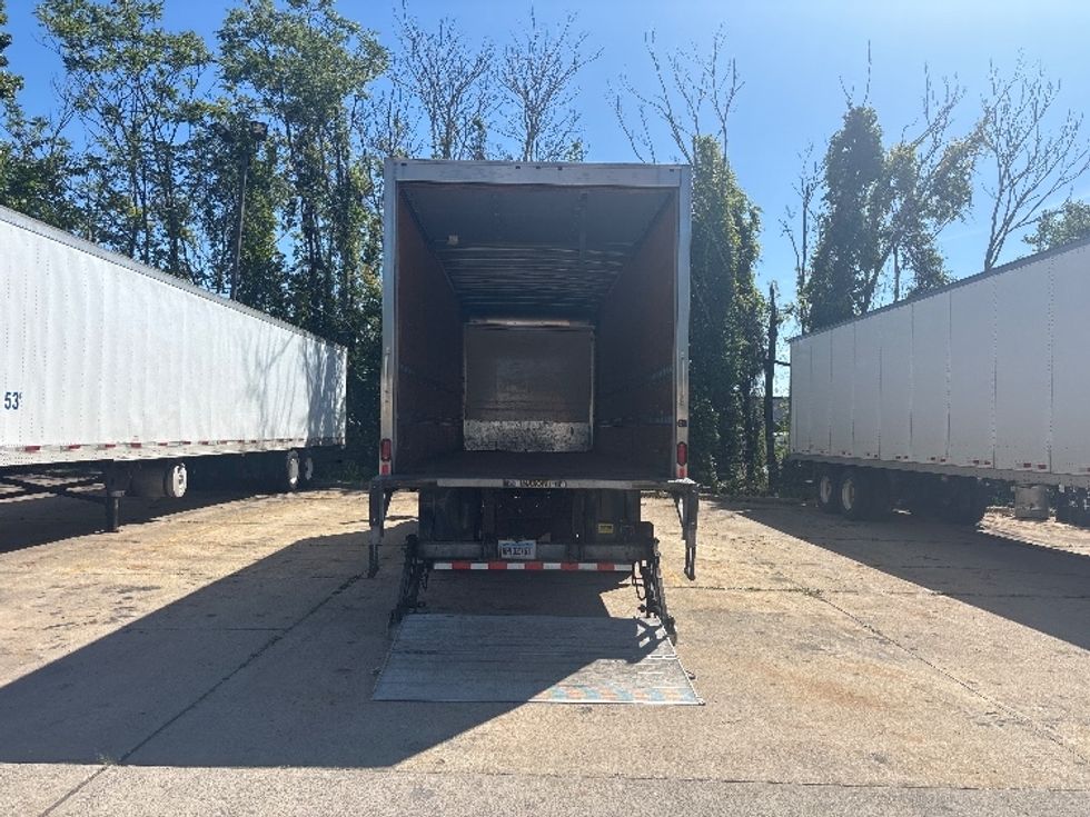Medium Duty Box Truck-Light and Medium Duty Trucks-International-2020-MV607-Springfield-MA-34,149\n\t\tmiles-$ 71,250 - Image 9