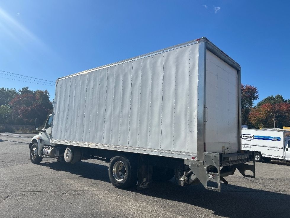 Medium Duty Box Truck-Light and Medium Duty Trucks-International-2020-MV607-Springfield-MA-61,388\n\t\tmiles-$ 59,750 - Image 6