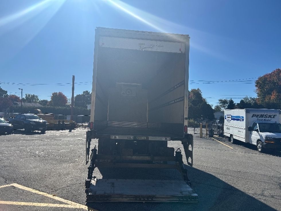 Medium Duty Box Truck-Light and Medium Duty Trucks-International-2020-MV607-Springfield-MA-61,388\n\t\tmiles-$ 59,750 - Image 9