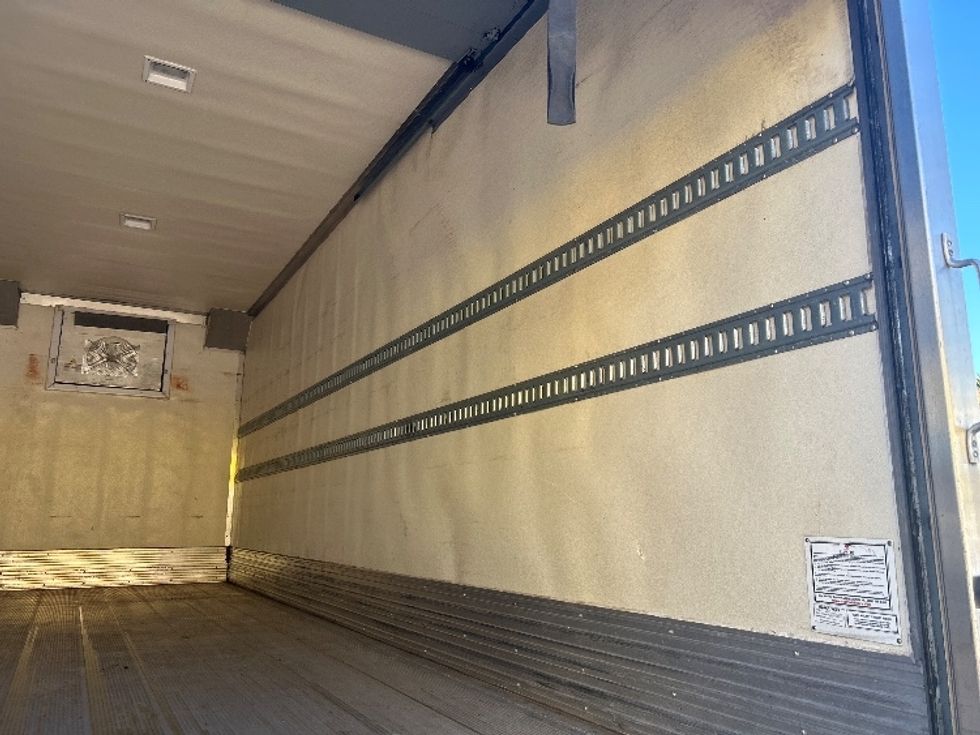 Medium Duty Box Truck-Light and Medium Duty Trucks-International-2020-MV607-Springfield-MA-63,066\n\t\tmiles-$ 59,500 - Image 12