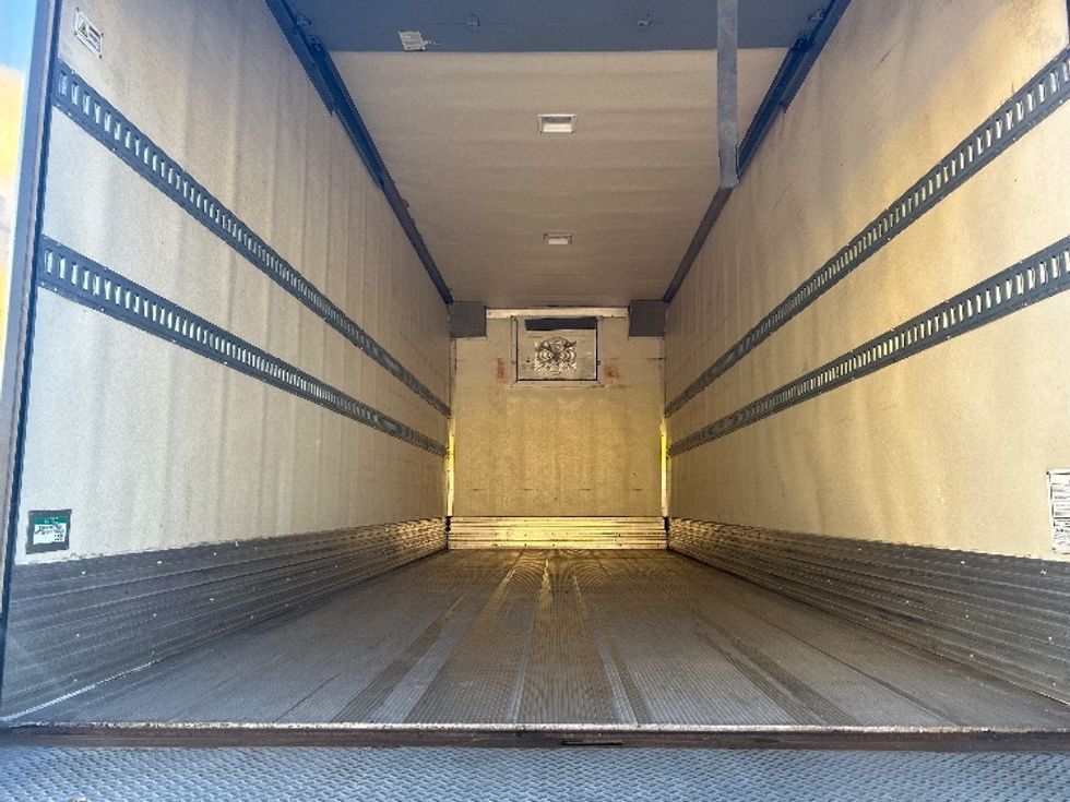 Medium Duty Box Truck-Light and Medium Duty Trucks-International-2020-MV607-Springfield-MA-63,066\n\t\tmiles-$ 59,500 - Image 8