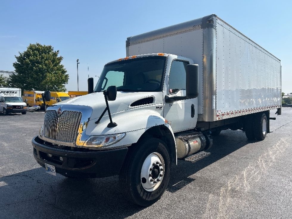 Medium Duty Box Truck-Light and Medium Duty Trucks-International-2020-MV607-Springfield-MO-97,311\n\t\tmiles-$ 62,750 - Image 3