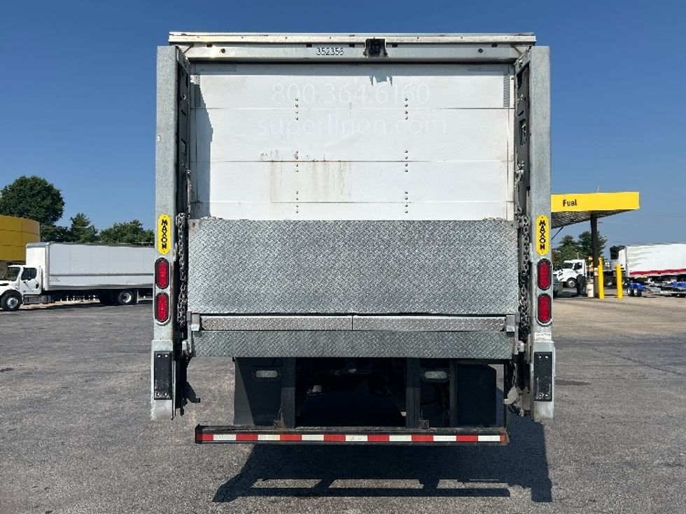 Medium Duty Box Truck-Light and Medium Duty Trucks-International-2020-MV607-Springfield-MO-97,311\n\t\tmiles-$ 62,750 - Image 7
