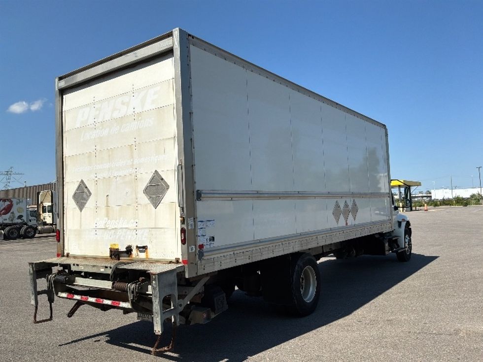 Medium Duty Box Truck-Light and Medium Duty Trucks-International-2020-MV607-Ste-Foy-PQ-217,584\n\t\tkm-$ 51,750 - Image 13