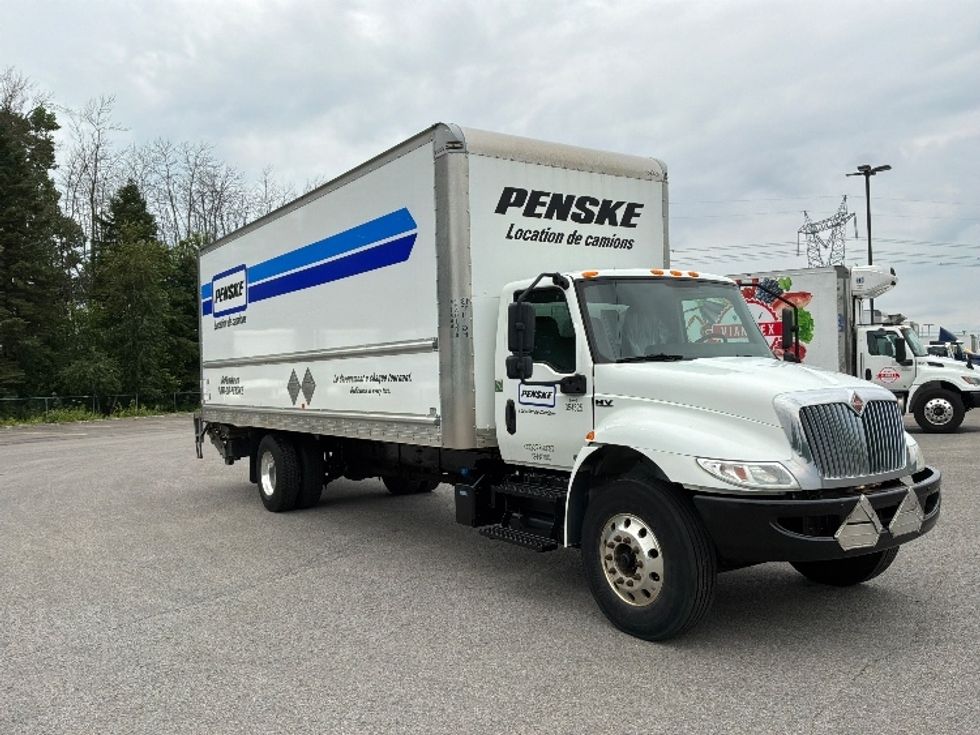Medium Duty Box Truck-Light and Medium Duty Trucks-International-2020-MV607-Ste-Foy-PQ-245,209\n\t\tkm-$ 54,750 - Image 1