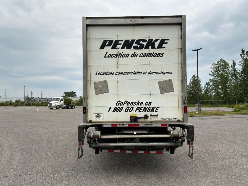 Medium Duty Box Truck-Light and Medium Duty Trucks-International-2020-MV607-Ste-Foy-PQ-245,209\n\t\tkm-$ 54,750 - Image 7