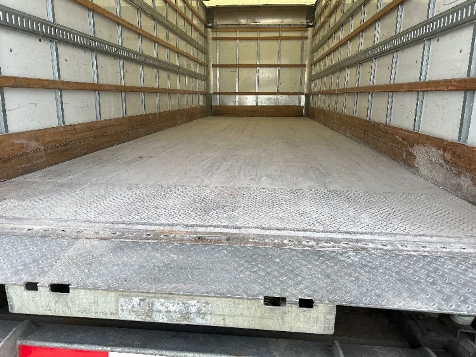 Medium Duty Box Truck-Light and Medium Duty Trucks-International-2020-MV607-Sterling-VA-188,445\n\t\tmiles-$ 44,500 - Image 10