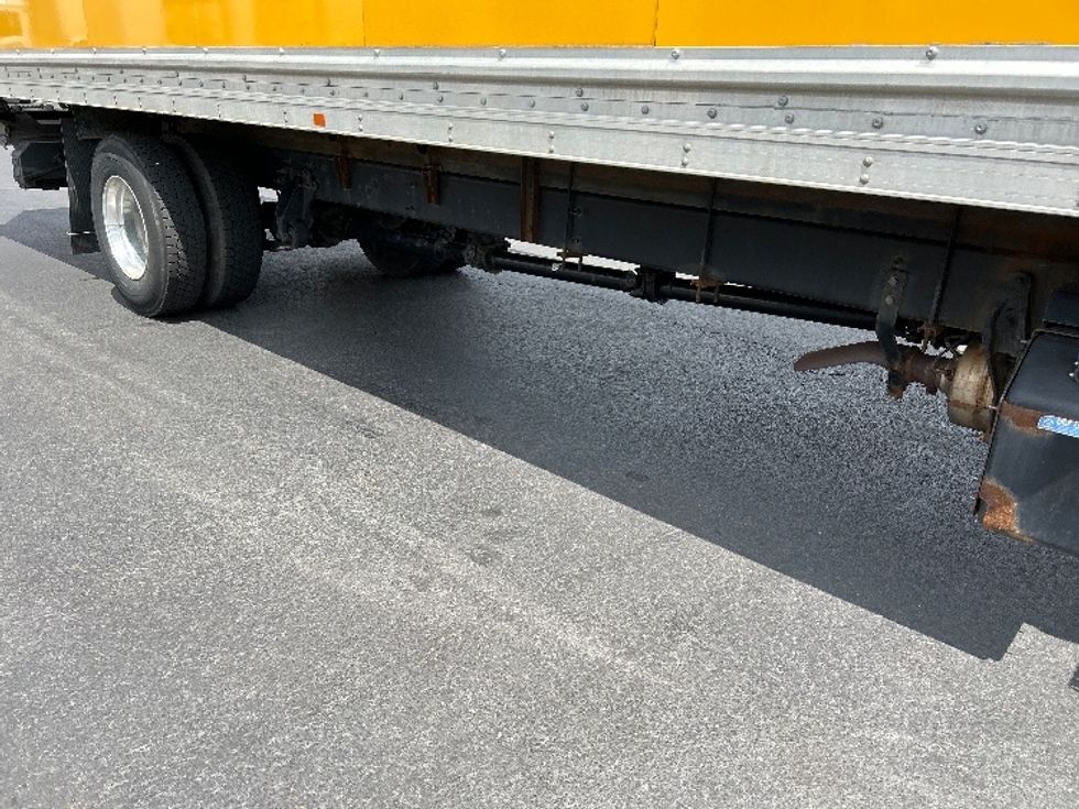 Medium Duty Box Truck-Light and Medium Duty Trucks-International-2020-MV607-Sterling-VA-188,445\n\t\tmiles-$ 44,500 - Image 14