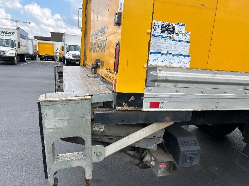 Medium Duty Box Truck-Light and Medium Duty Trucks-International-2020-MV607-Sterling-VA-188,445\n\t\tmiles-$ 44,500 - Image 27