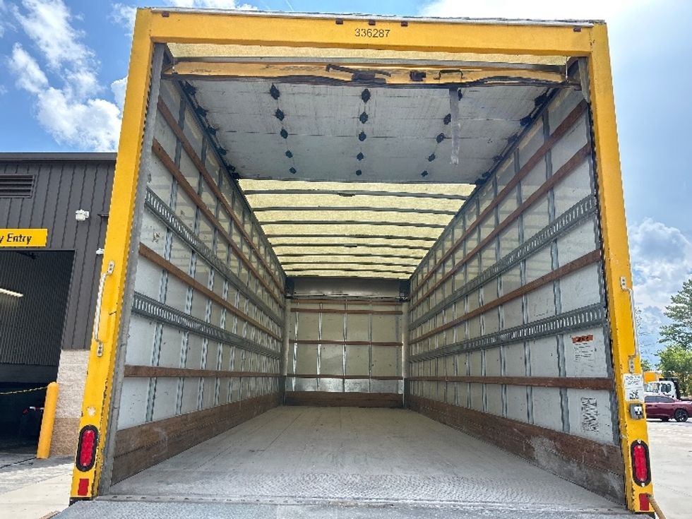 Medium Duty Box Truck-Light and Medium Duty Trucks-International-2020-MV607-Sterling-VA-188,445\n\t\tmiles-$ 44,500 - Image 8