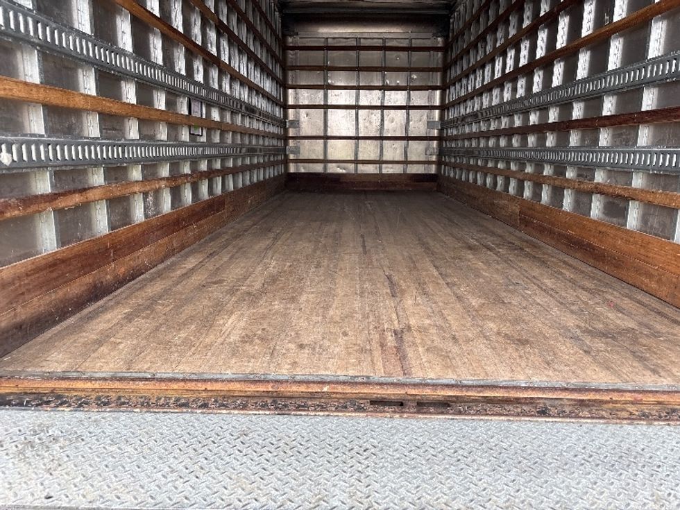 Medium Duty Box Truck-Light and Medium Duty Trucks-International-2020-MV607-Sterling-VA-87,130\n\t\tmiles-$ 60,250 - Image 10