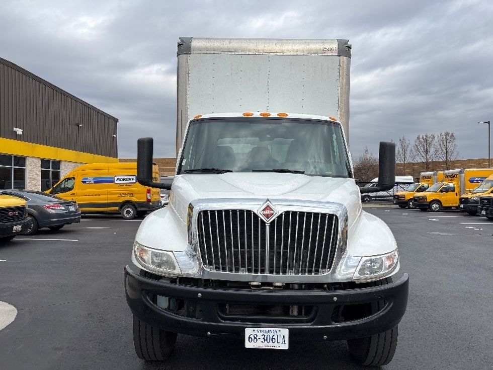 Medium Duty Box Truck-Light and Medium Duty Trucks-International-2020-MV607-Sterling-VA-87,130\n\t\tmiles-$ 60,250 - Image 2
