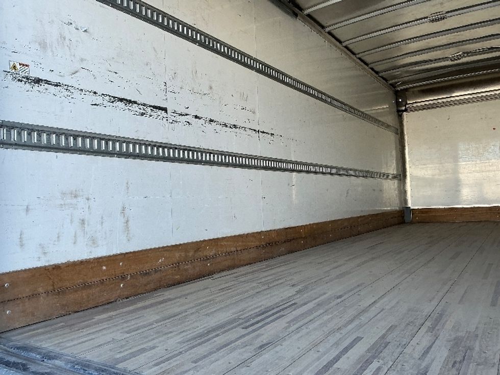 Medium Duty Box Truck-Light and Medium Duty Trucks-International-2020-MV607-Stockton-CA-132,349\n\t\tmiles-$ 57,750 - Image 11