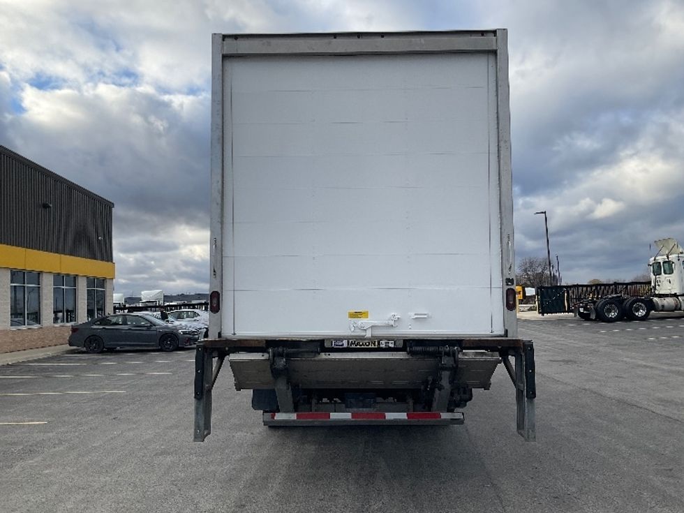 Medium Duty Box Truck-Light and Medium Duty Trucks-International-2020-MV607-Stoney Creek-ON-550,287\n\t\tkm-$ 25,750 - Image 7