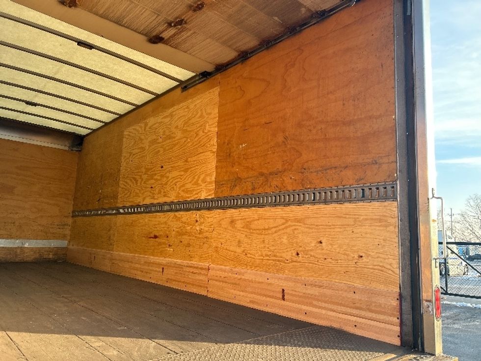 Medium Duty Box Truck-Light and Medium Duty Trucks-International-2020-MV607-Sturtevant-WI-107,997\n\t\tmiles-$ 32,000 - Image 12