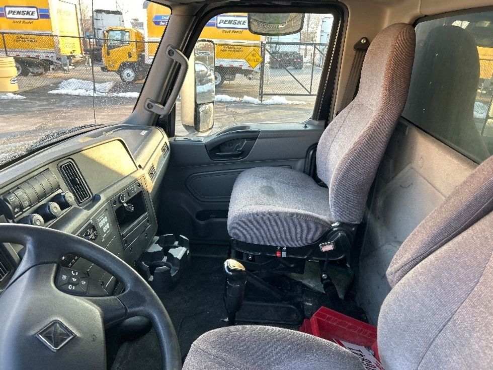 Medium Duty Box Truck-Light and Medium Duty Trucks-International-2020-MV607-Sturtevant-WI-107,997\n\t\tmiles-$ 32,000 - Image 18