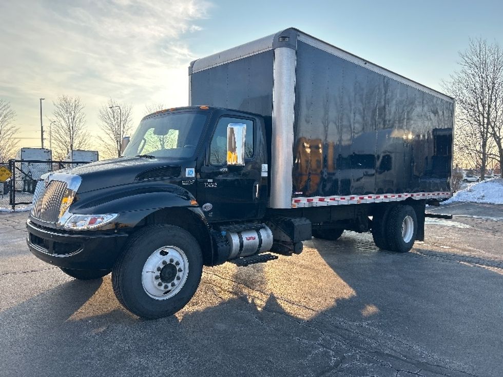Medium Duty Box Truck-Light and Medium Duty Trucks-International-2020-MV607-Sturtevant-WI-107,997\n\t\tmiles-$ 32,000 - Image 3
