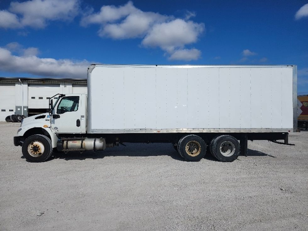 Medium Duty Box Truck-Light and Medium Duty Trucks-International-2020-MV607-Sturtevant-WI-132,724\n\t\tmiles-$ 50,000 - Image 4