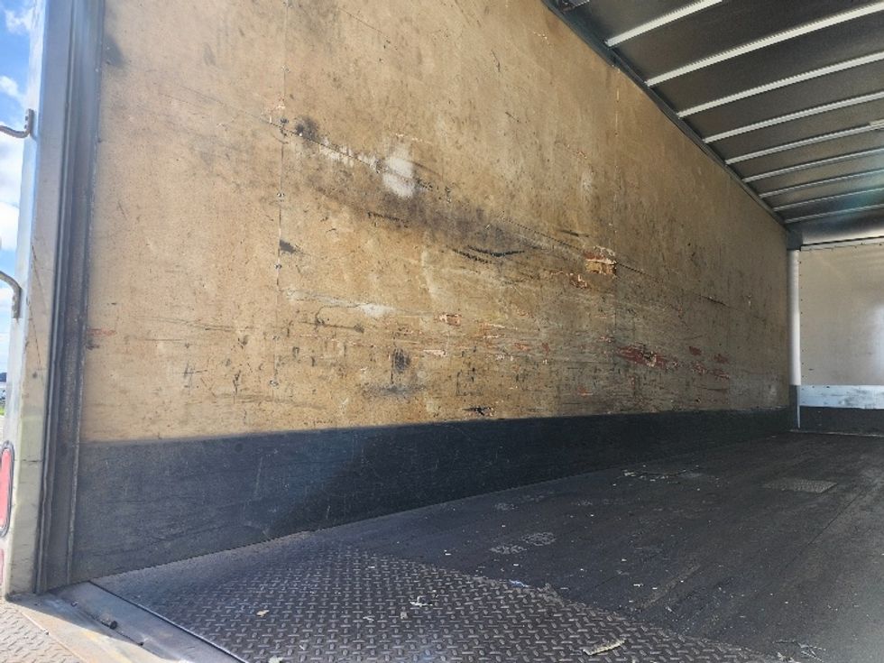 Medium Duty Box Truck-Light and Medium Duty Trucks-International-2020-MV607-Sturtevant-WI-132,724\n\t\tmiles-$ 50,000 - Image 9