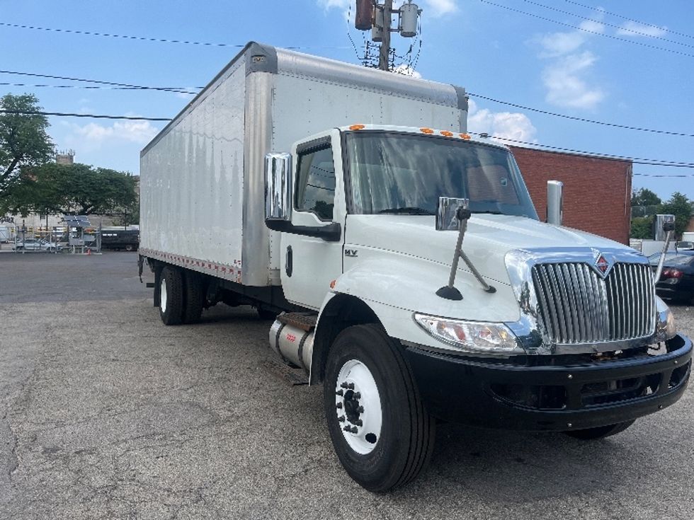 Medium Duty Box Truck-Light and Medium Duty Trucks-International-2020-MV607-Sturtevant-WI-149,629\n\t\tmiles-$ 52,000 - Image 1