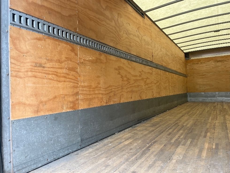 Medium Duty Box Truck-Light and Medium Duty Trucks-International-2020-MV607-Sturtevant-WI-153,216\n\t\tmiles-$ 51,500 - Image 11
