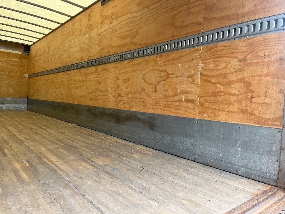 Medium Duty Box Truck-Light and Medium Duty Trucks-International-2020-MV607-Sturtevant-WI-153,216\n\t\tmiles-$ 51,500 - Image 12