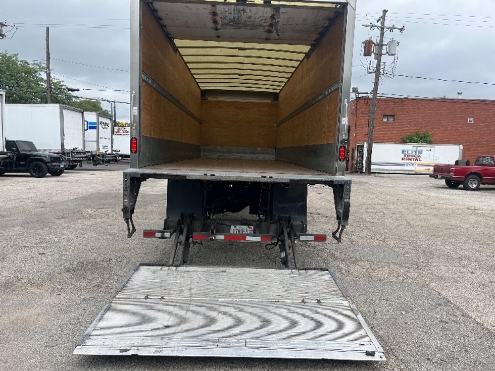 Medium Duty Box Truck-Light and Medium Duty Trucks-International-2020-MV607-Sturtevant-WI-153,216\n\t\tmiles-$ 51,500 - Image 9