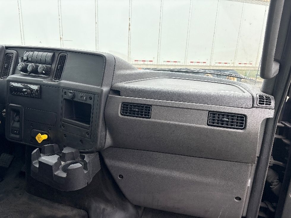 Medium Duty Box Truck-Light and Medium Duty Trucks-International-2020-MV607-Sturtevant-WI-165,399\n\t\tmiles-$ 25,250 - Image 20