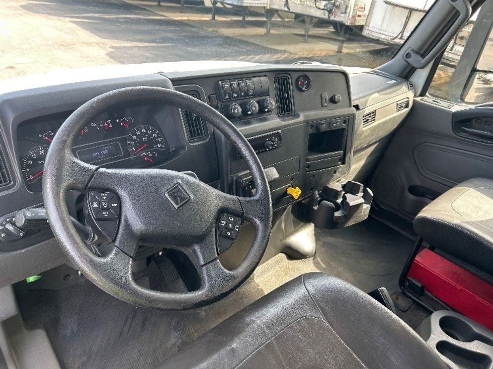 Medium Duty Box Truck-Light and Medium Duty Trucks-International-2020-MV607-Sturtevant-WI-171,189\n\t\tmiles-$ 46,000 - Image 16