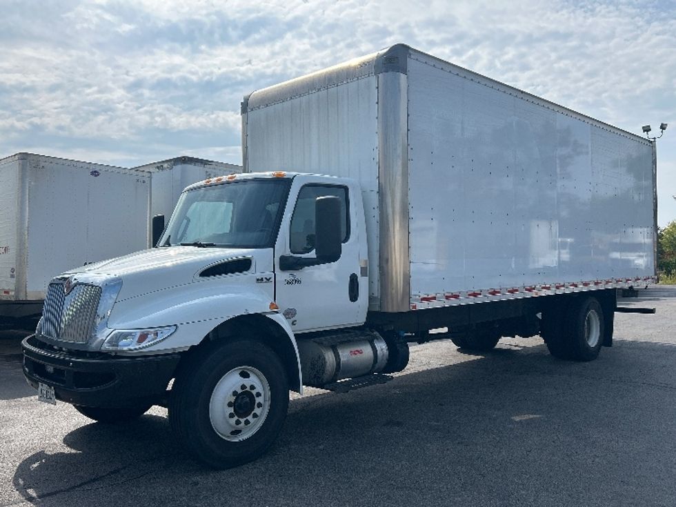 Medium Duty Box Truck-Light and Medium Duty Trucks-International-2020-MV607-Sturtevant-WI-171,189\n\t\tmiles-$ 46,000 - Image 3