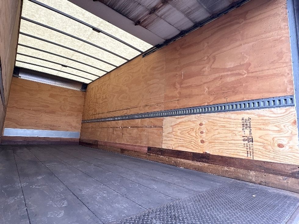 Medium Duty Box Truck-Light and Medium Duty Trucks-International-2020-MV607-Sturtevant-WI-186,829\n\t\tmiles-$ 22,500 - Image 11
