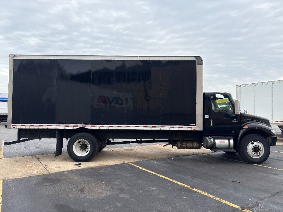 Medium Duty Box Truck-Light and Medium Duty Trucks-International-2020-MV607-Sturtevant-WI-186,829\n\t\tmiles-$ 22,500 - Image 14
