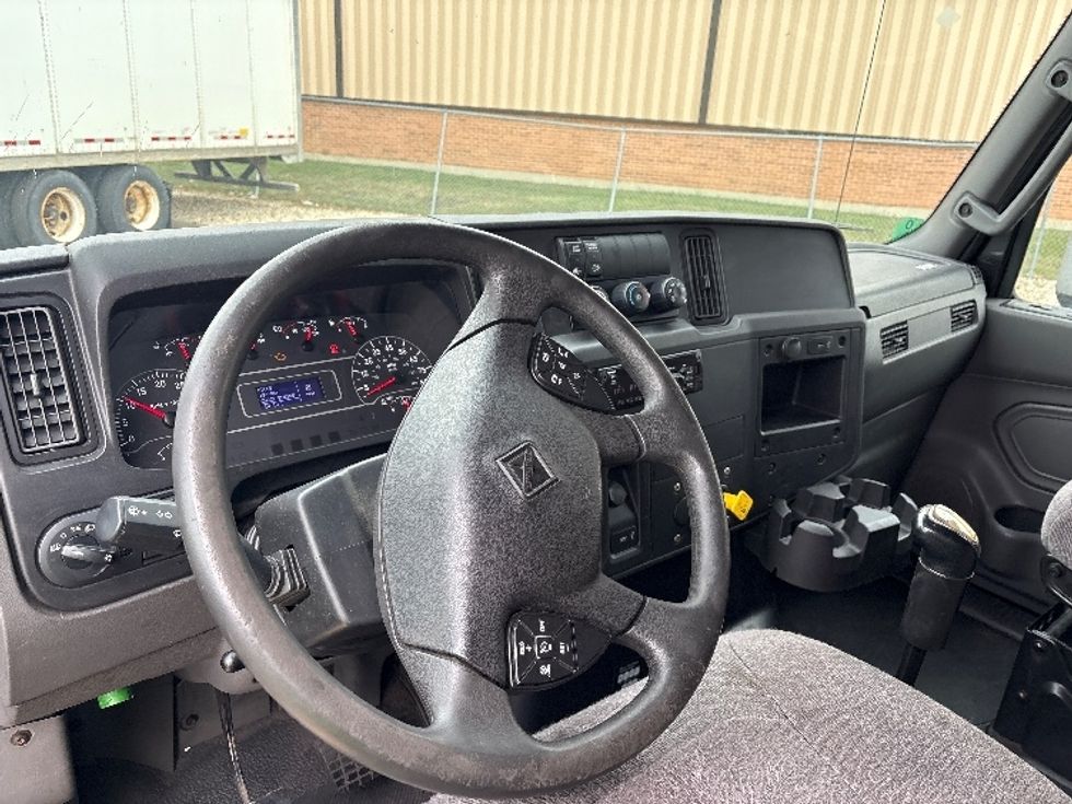 Medium Duty Box Truck-Light and Medium Duty Trucks-International-2020-MV607-Sturtevant-WI-186,829\n\t\tmiles-$ 22,500 - Image 16