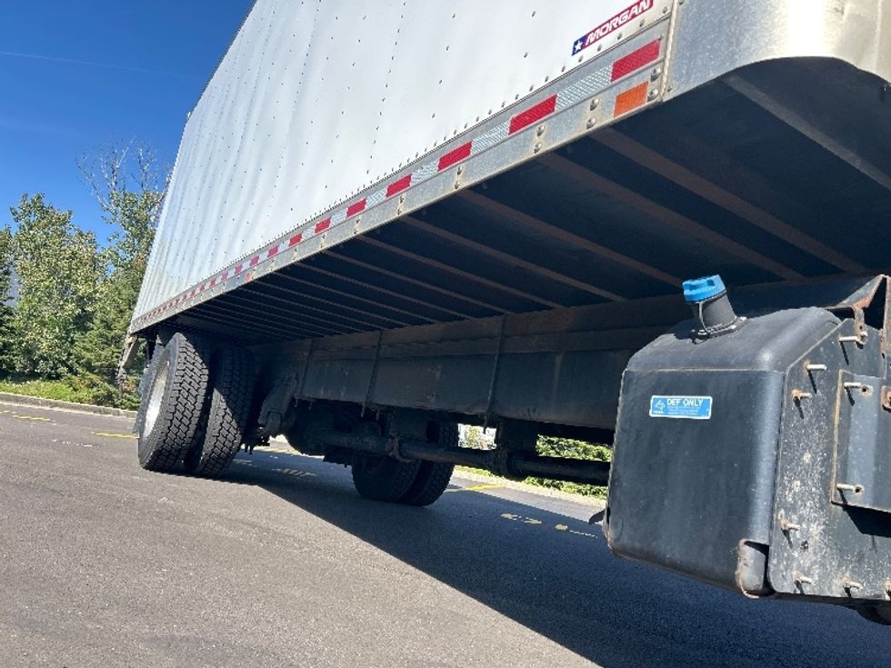 Medium Duty Box Truck-Light and Medium Duty Trucks-International-2020-MV607-Sturtevant-WI-299,230\n\t\tmiles-$ 29,500 - Image 14