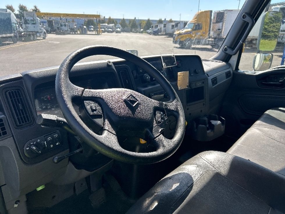 Medium Duty Box Truck-Light and Medium Duty Trucks-International-2020-MV607-Sturtevant-WI-299,230\n\t\tmiles-$ 29,500 - Image 17