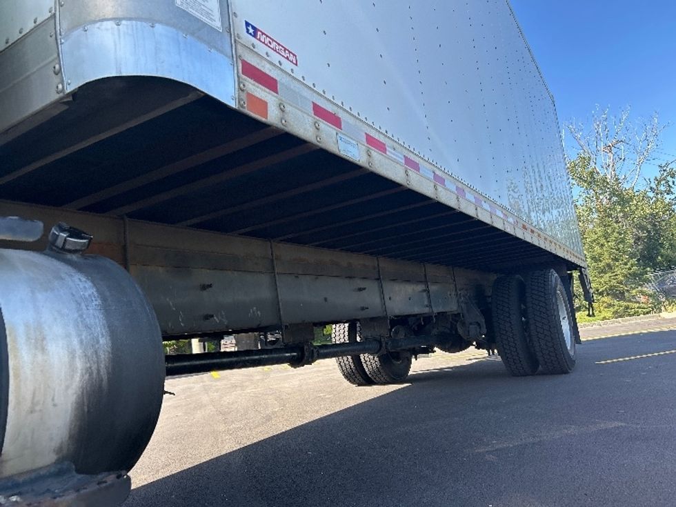 Medium Duty Box Truck-Light and Medium Duty Trucks-International-2020-MV607-Sturtevant-WI-299,230\n\t\tmiles-$ 29,500 - Image 5