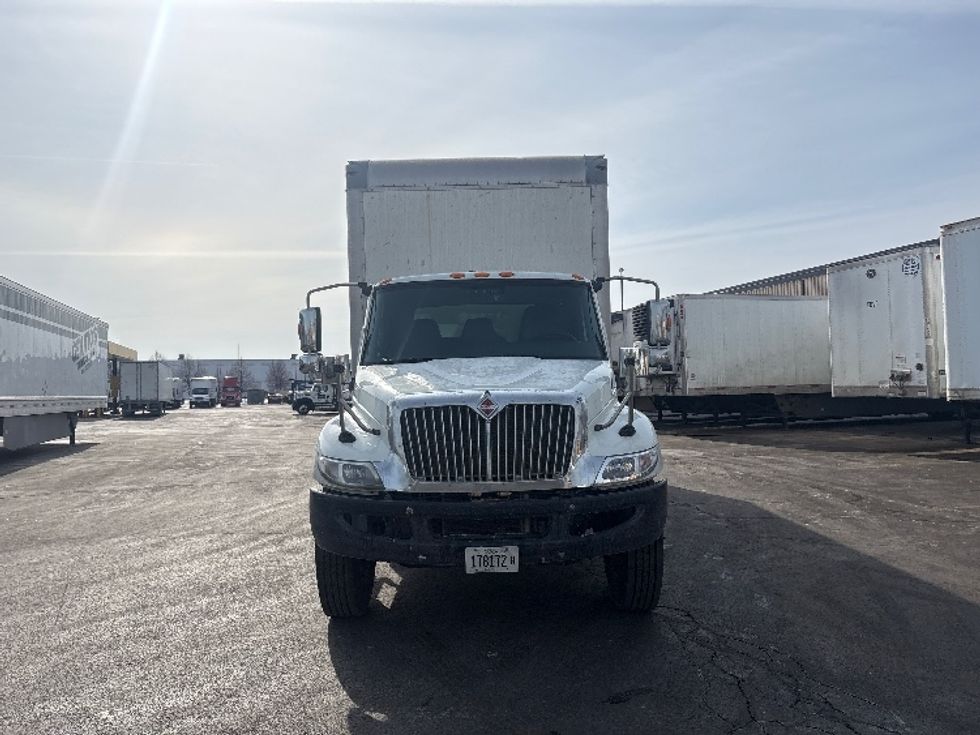 Medium Duty Box Truck-Light and Medium Duty Trucks-International-2020-MV607-Sturtevant-WI-305,622\n\t\tmiles-$ 23,250 - Image 2