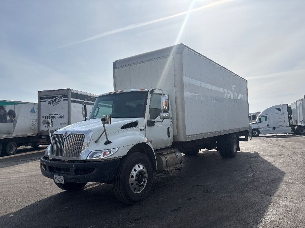 Medium Duty Box Truck-Light and Medium Duty Trucks-International-2020-MV607-Sturtevant-WI-305,622\n\t\tmiles-$ 23,250 - Image 3