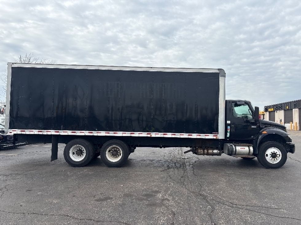 Medium Duty Box Truck-Light and Medium Duty Trucks-International-2020-MV607-Sturtevant-WI-97,095\n\t\tmiles-$ 55,250 - Image 14