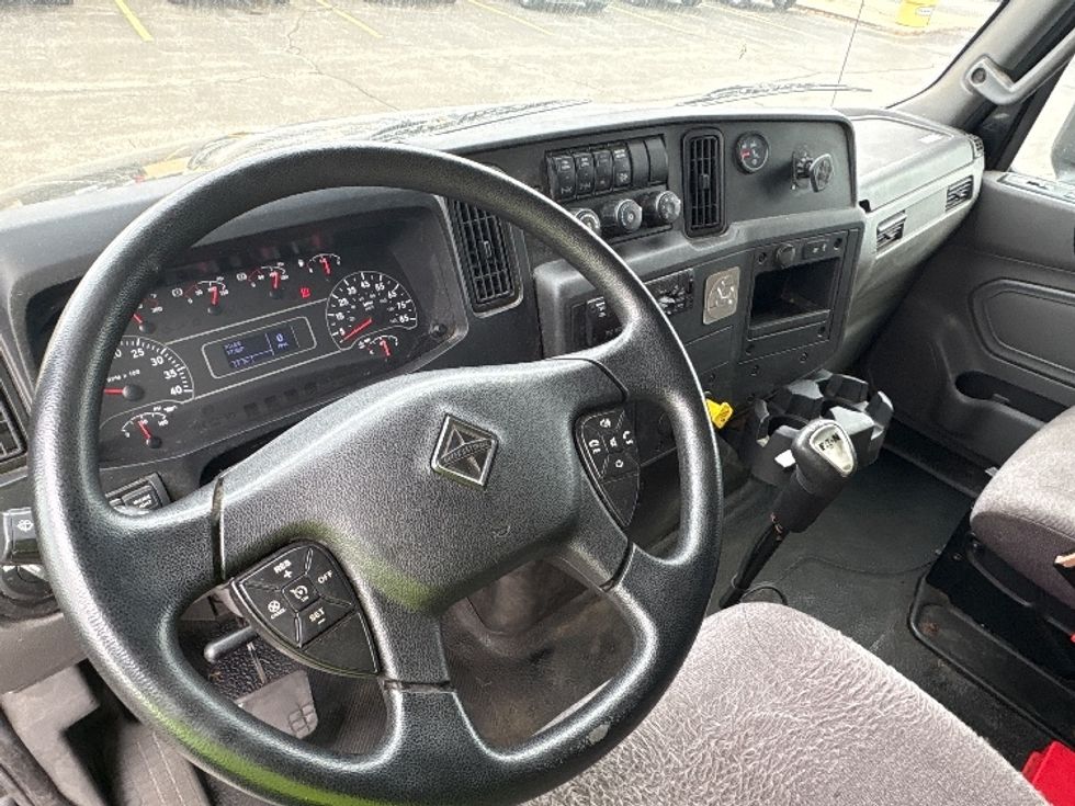 Medium Duty Box Truck-Light and Medium Duty Trucks-International-2020-MV607-Sturtevant-WI-97,095\n\t\tmiles-$ 55,250 - Image 17