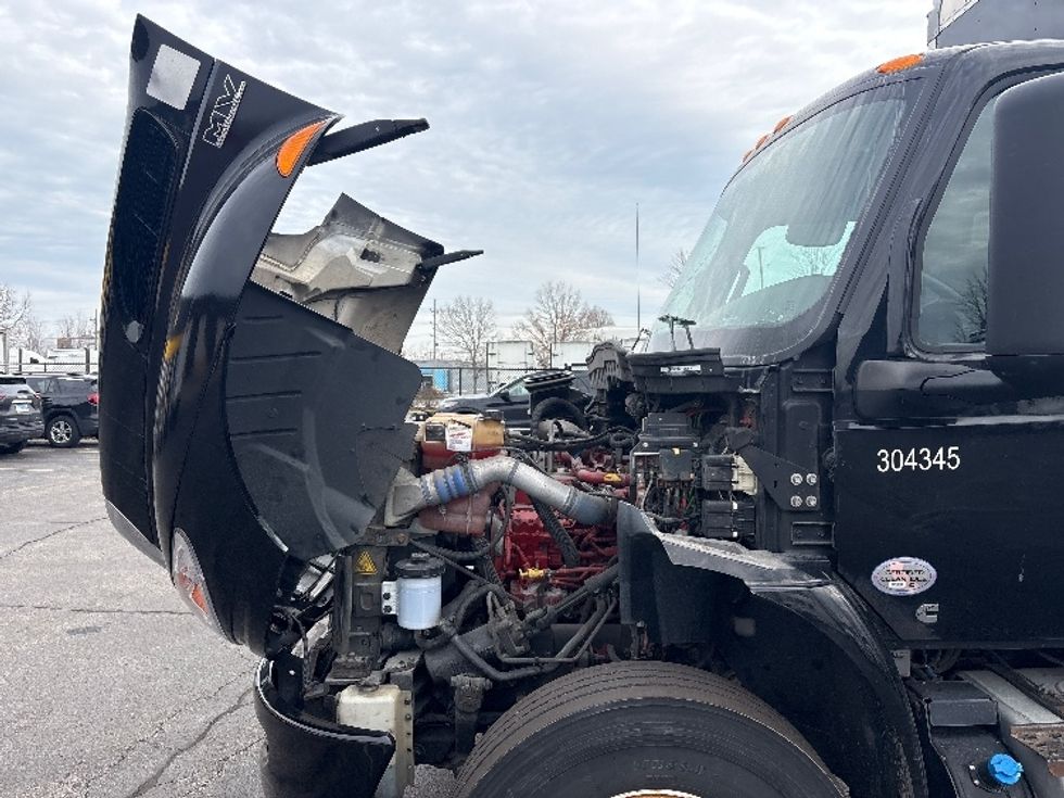 Medium Duty Box Truck-Light and Medium Duty Trucks-International-2020-MV607-Sturtevant-WI-97,095\n\t\tmiles-$ 55,250 - Image 23