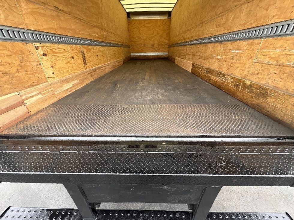 Medium Duty Box Truck-Light and Medium Duty Trucks-International-2020-MV607-Sturtevant-WI-97,095\n\t\tmiles-$ 55,250 - Image 9