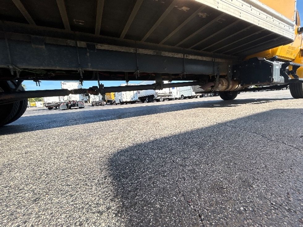 Medium Duty Box Truck-Light and Medium Duty Trucks-International-2020-MV607-Sussex-WI-205,000\n\t\tmiles-$ 44,750 - Image 14