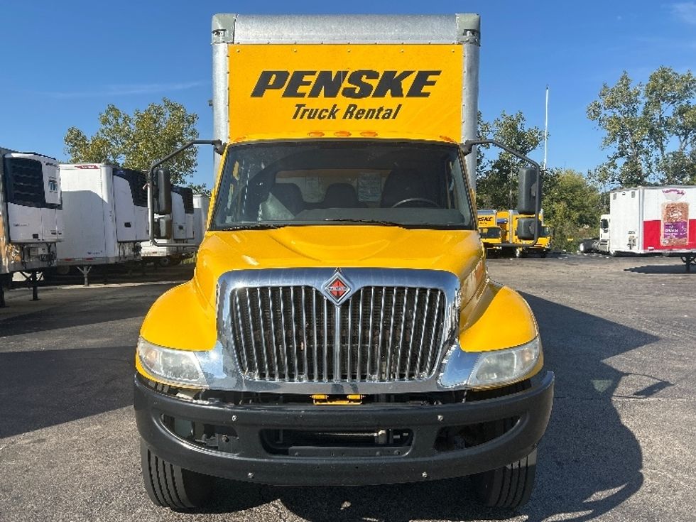 Medium Duty Box Truck-Light and Medium Duty Trucks-International-2020-MV607-Sussex-WI-205,000\n\t\tmiles-$ 44,750 - Image 2