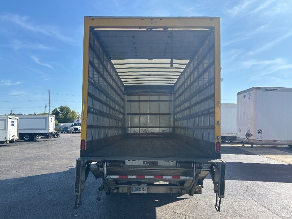 Medium Duty Box Truck-Light and Medium Duty Trucks-International-2020-MV607-Sussex-WI-205,000\n\t\tmiles-$ 44,750 - Image 8
