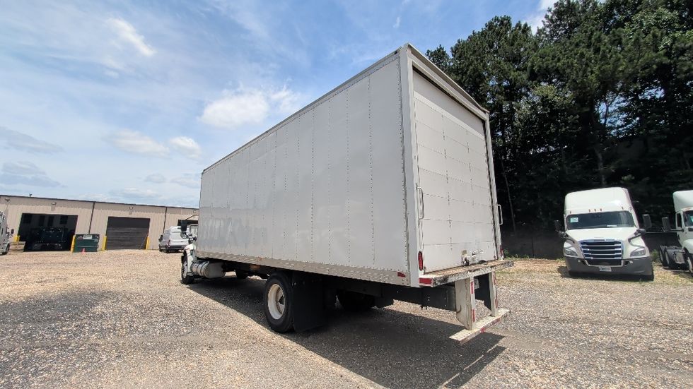 Medium Duty Box Truck-Light and Medium Duty Trucks-International-2020-MV607-Suwanee-GA-225,382\n\t\tmiles-$ 35,500 - Image 6