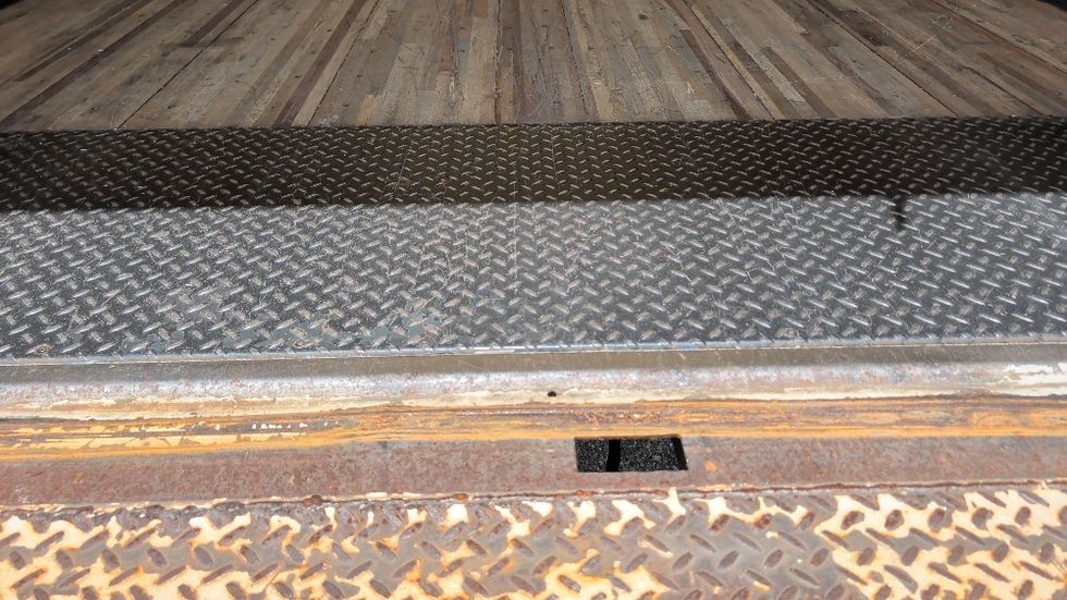Medium Duty Box Truck-Light and Medium Duty Trucks-International-2020-MV607-Suwanee-GA-225,382\n\t\tmiles-$ 35,500 - Image 9