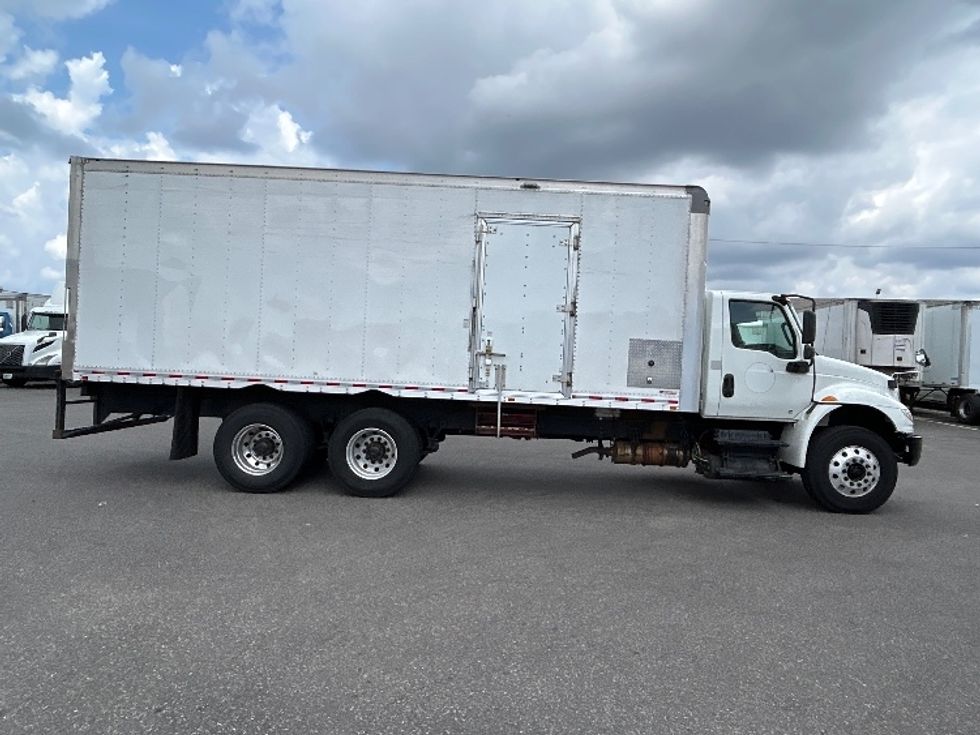 Medium Duty Box Truck-Light and Medium Duty Trucks-International-2020-MV607-Swedesboro-NJ-149,653\n\t\tmiles-$ 60,500 - Image 15