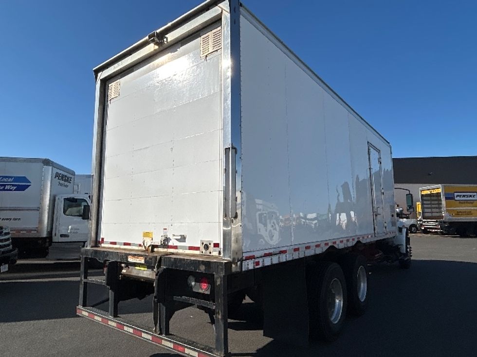 Medium Duty Box Truck-Light and Medium Duty Trucks-International-2020-MV607-Swedesboro-NJ-170,387\n\t\tmiles-$ 57,500 - Image 13